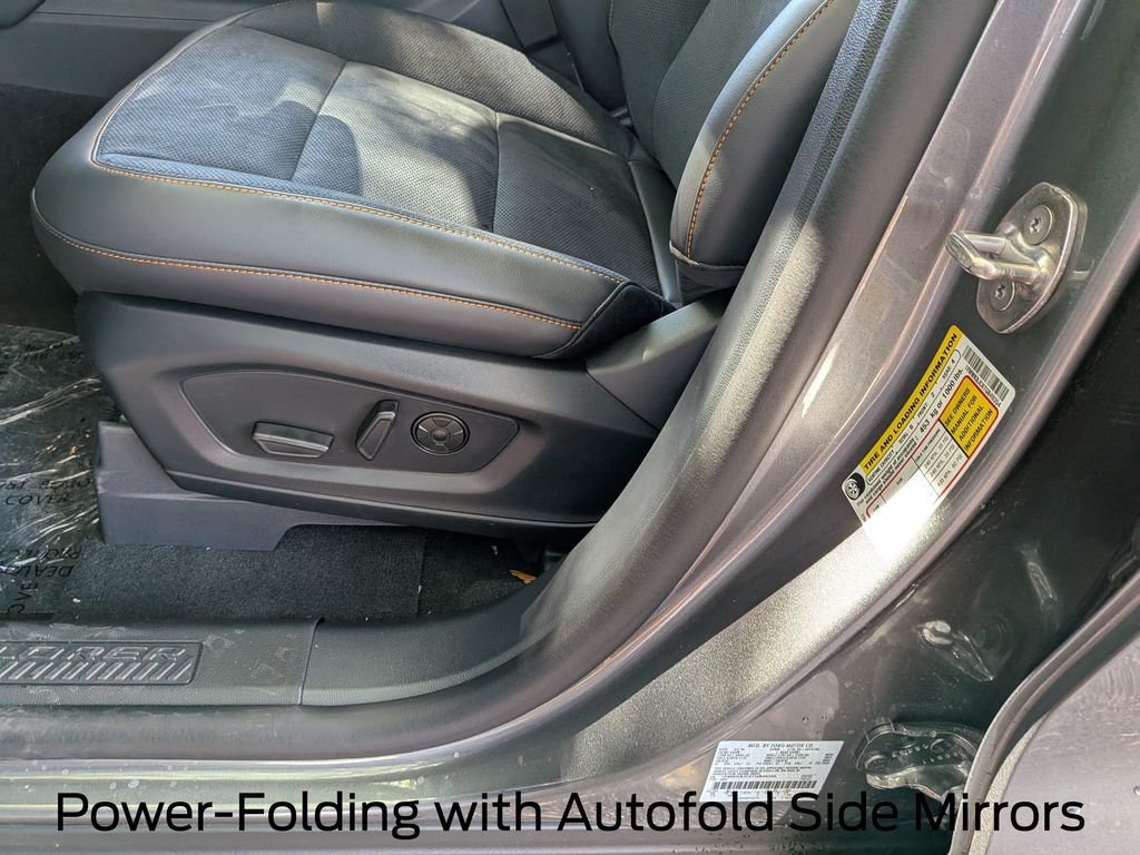 New 2026 Carbonized Gray Metallic Ford Tremor® image 20