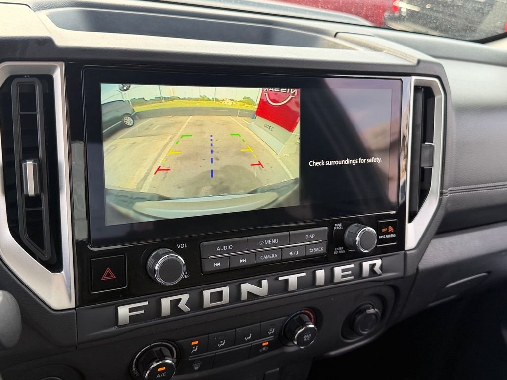 Used 2025 Gray Nissan SV image 19