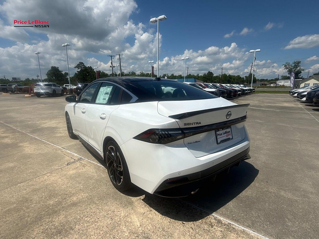 New 2026 Aspen White TriCoat/Super Black Nissan SR image 5