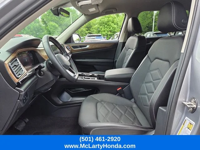 2025 Volkswagen Atlas SE w/Tech - Photo 9
