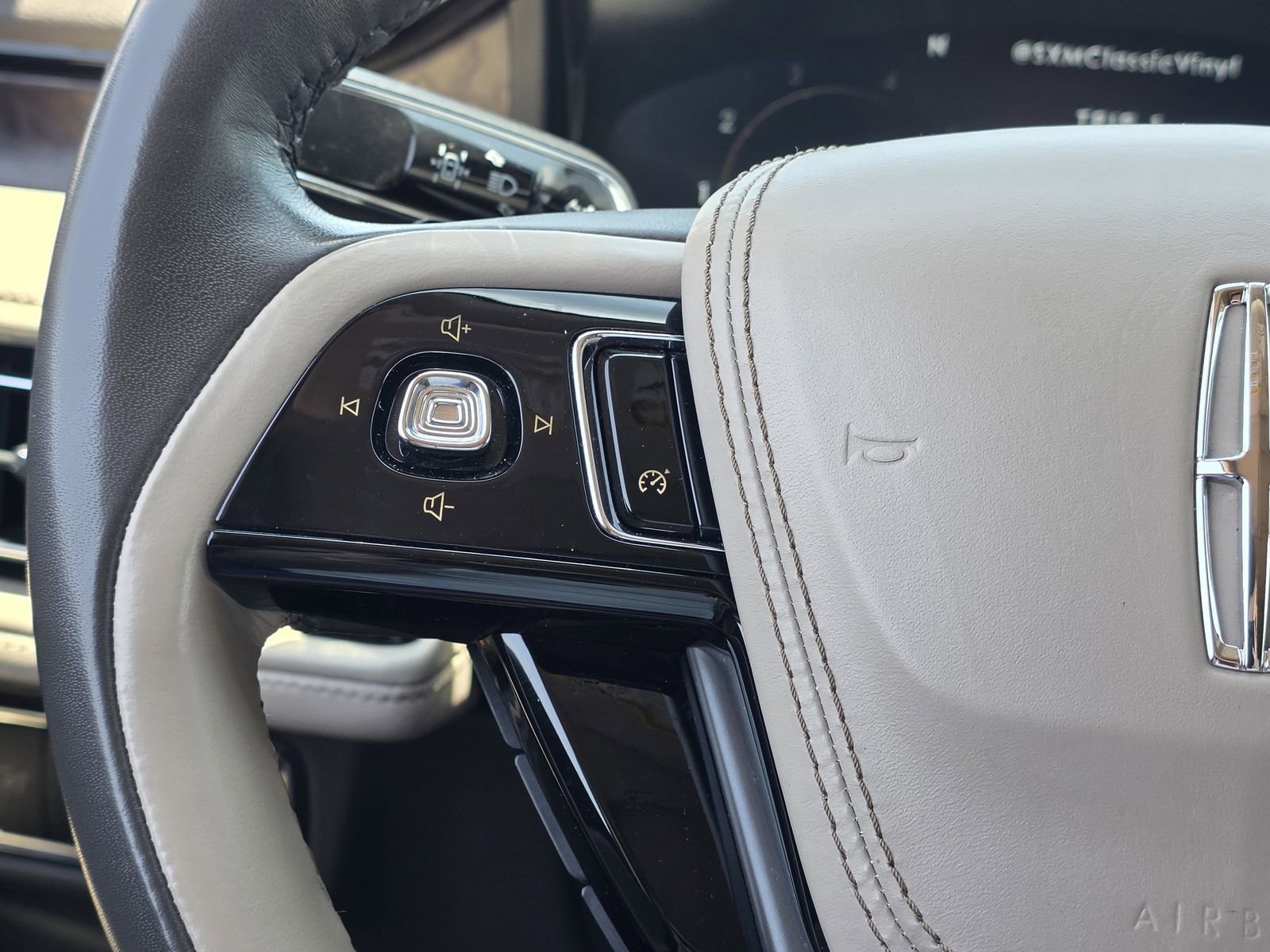 2022 Lincoln Aviator Reserve - Photo 18