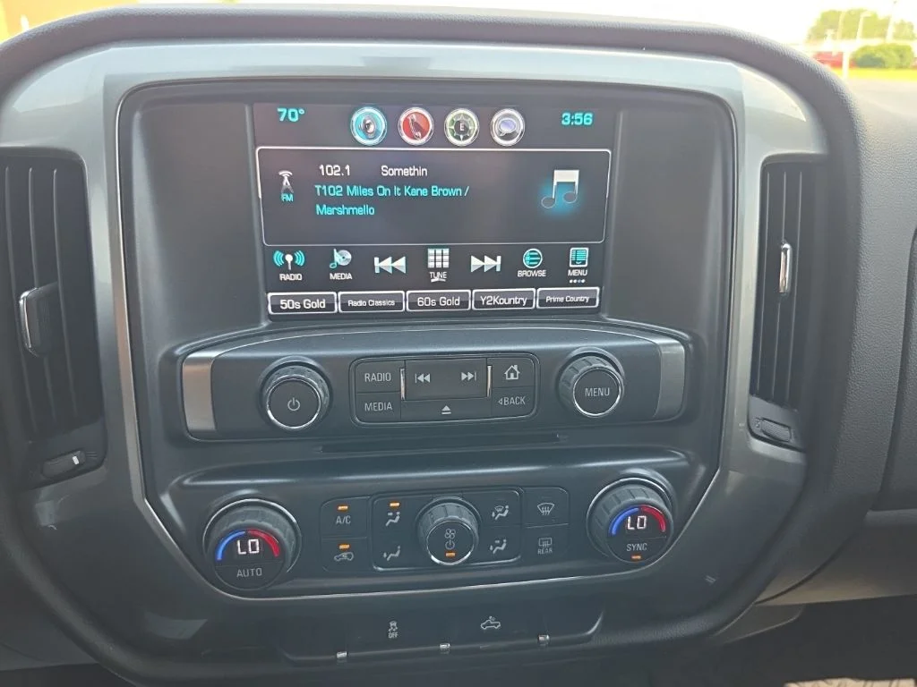 Used 2017 Silver Chevrolet LT image 38