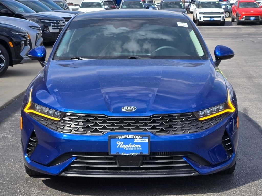Used 2021 Sapphire Blue Kia EX image 2