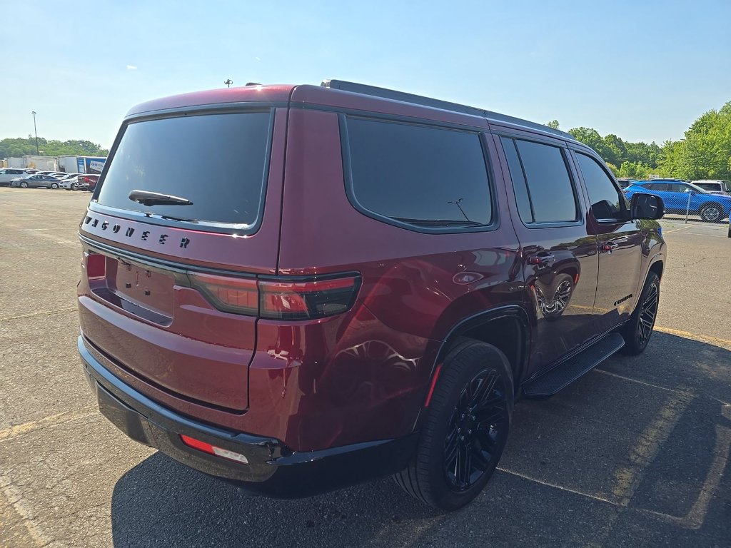 Used 2024 Velvet Red Pearlcoat Jeep Series II Carbide image 3