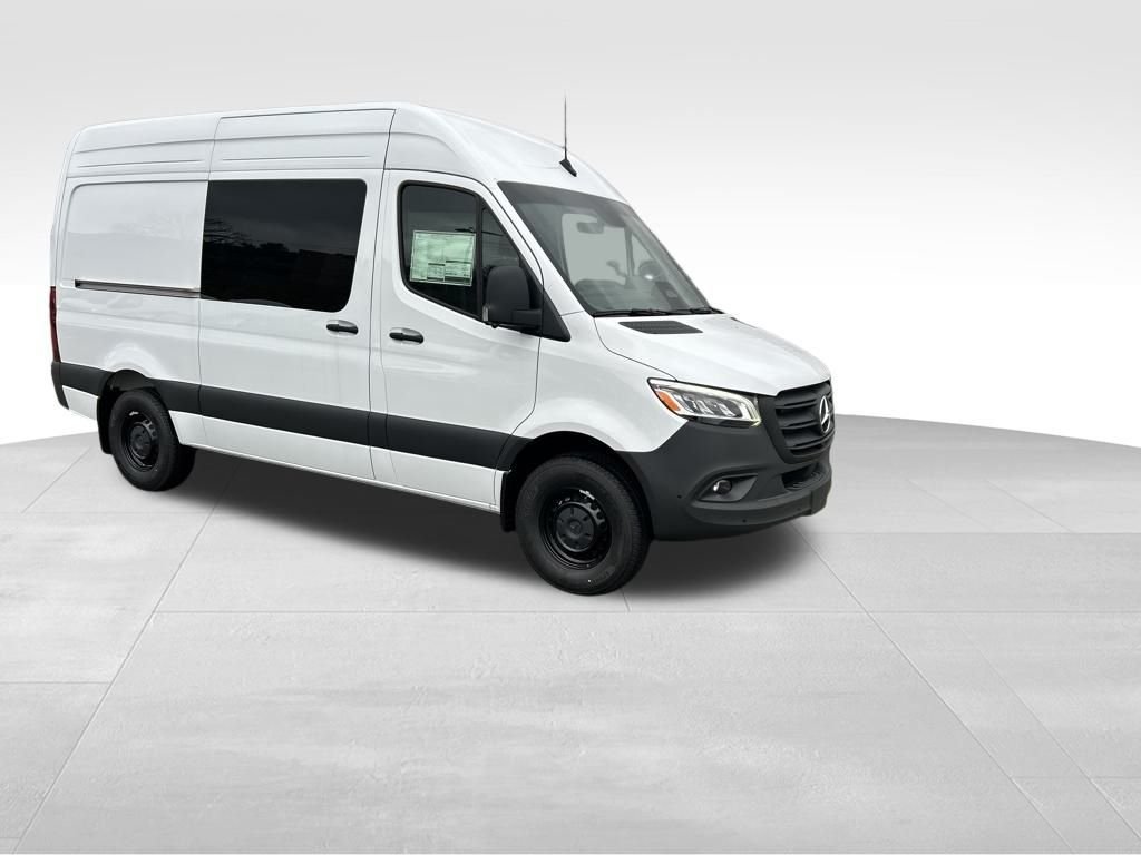 2026 Mercedes-Benz Sprinter Crew Van Base - Photo 7
