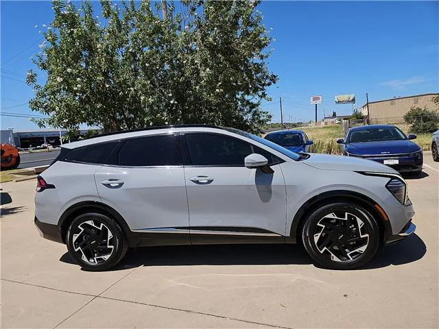Used 2024 Gray KIA SX-Prestige Front-Wheel Drive image 5