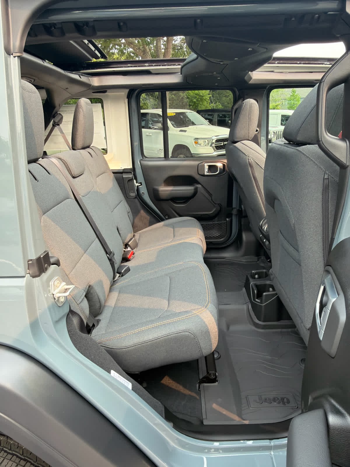 New 2026 Anvil Clearcoat Jeep Sport S image 21