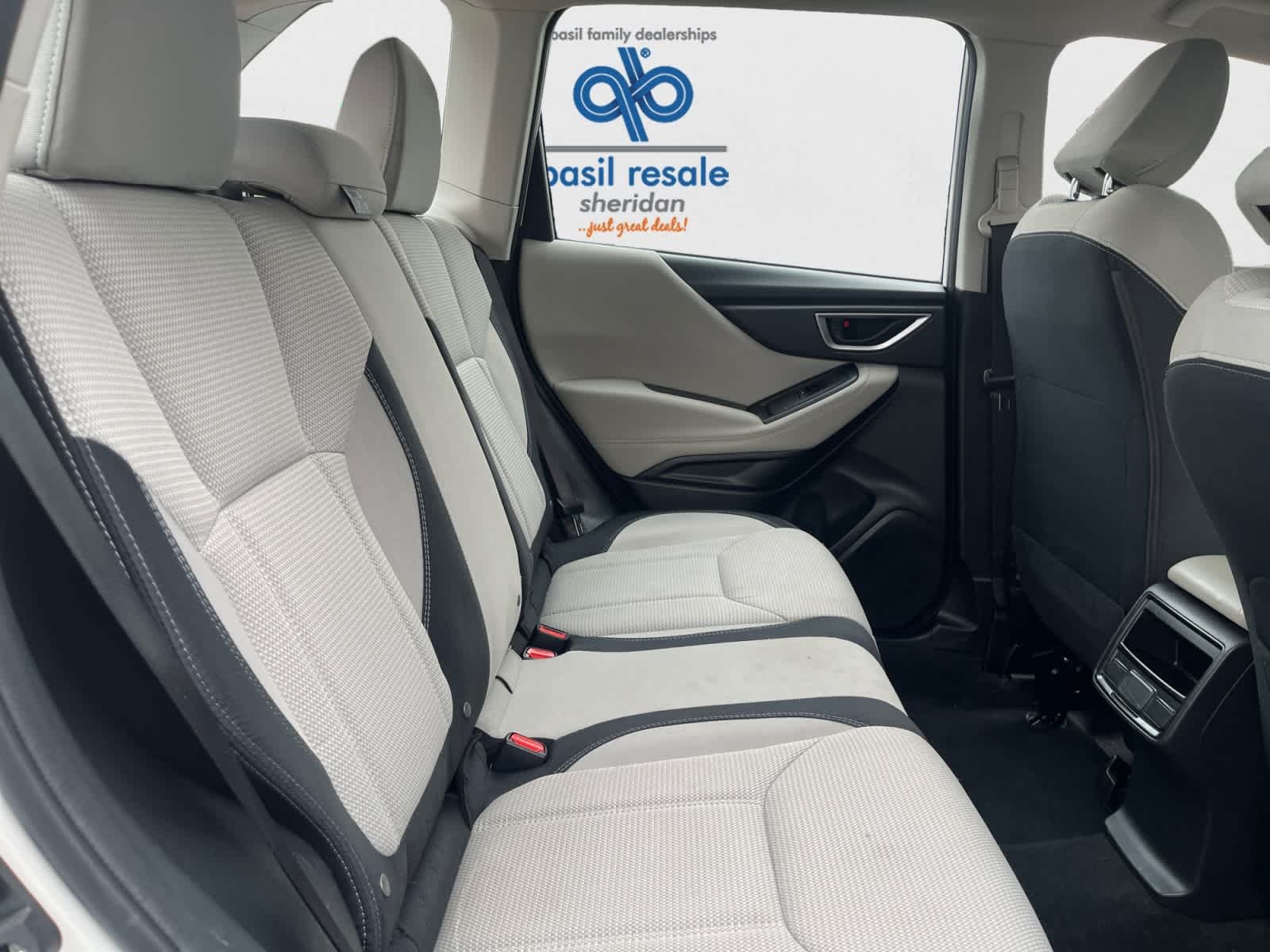 Used 2024 Crystal White Pearl Subaru  image 19