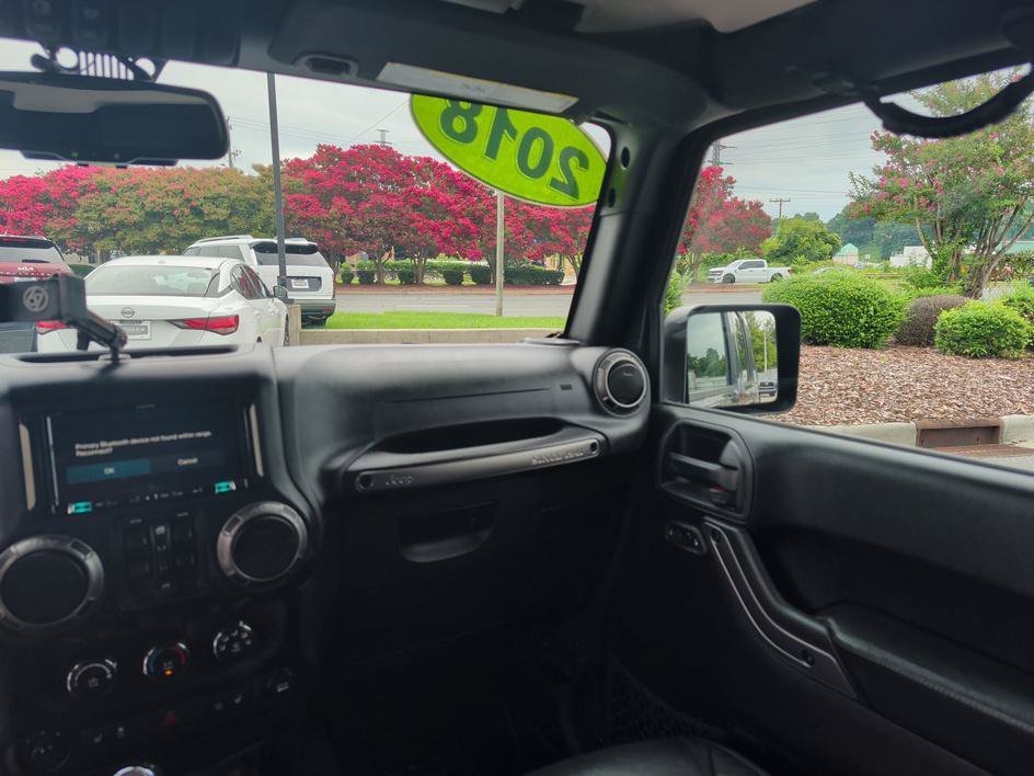 Used 2018 Rhino Clearcoat Jeep Altitude image 10