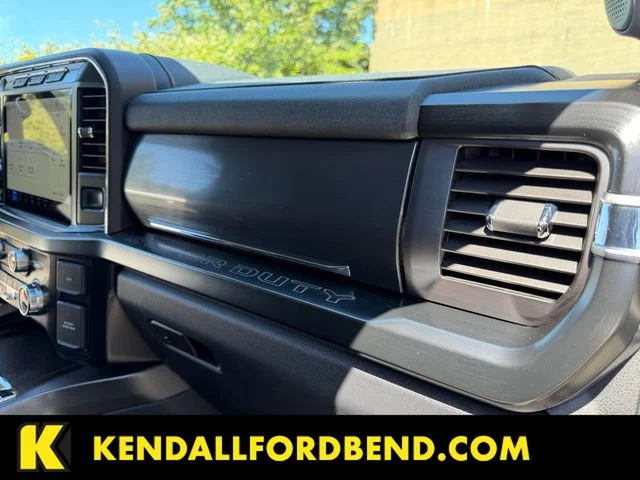 Used 2023 Silver Ford Lariat image 25