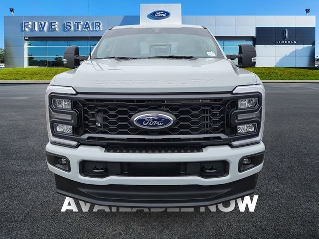2026 Ford F-350 Super Duty XL - Photo 2