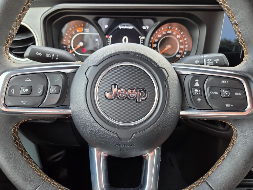 Used 2024 Gray Jeep Sahara image 30