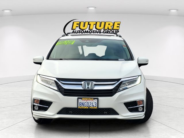 Used 2020  Honda Touring image 2