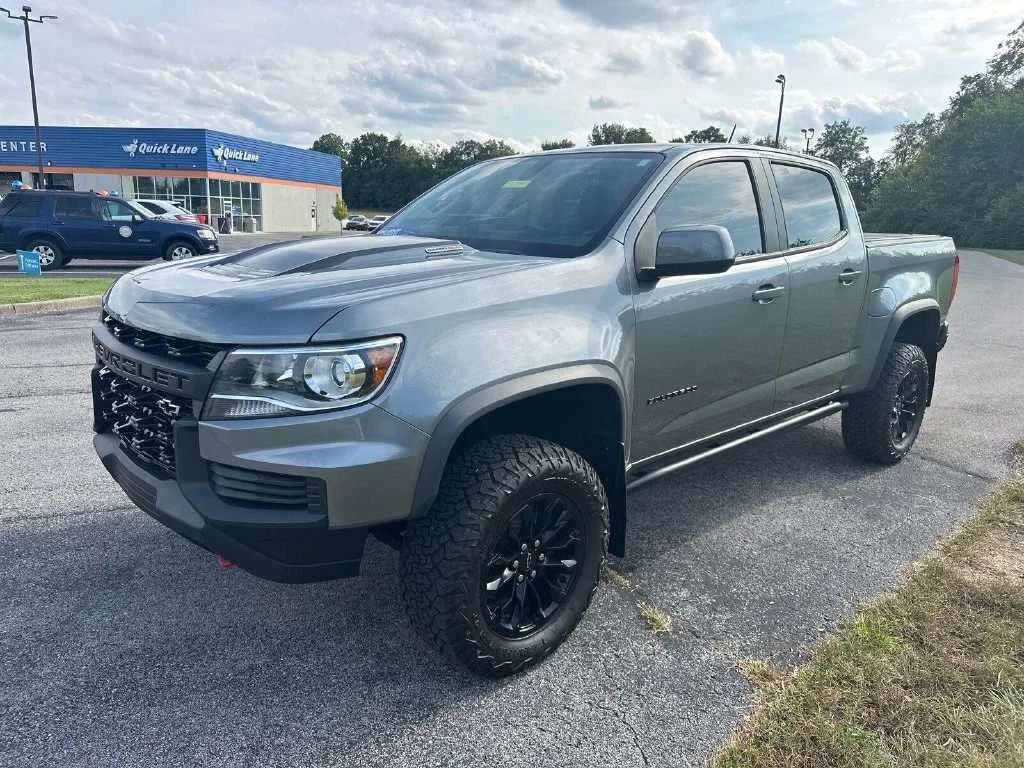 Used 2021 Gray Chevrolet ZR2 image 4
