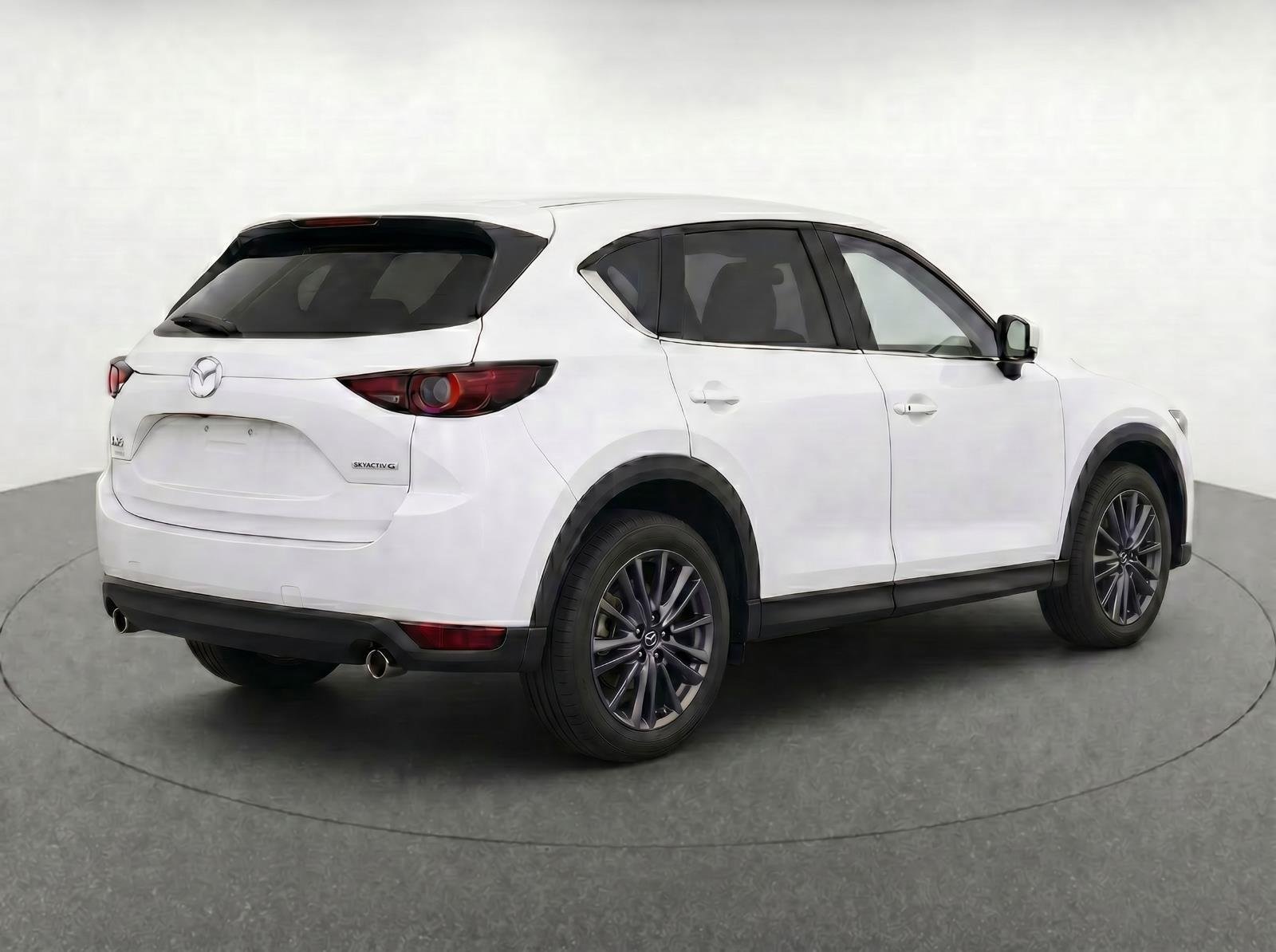 Used 2020 Snowflake White Pearl Mica Mazda Touring image 4