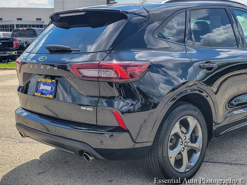 Used 2024 Black Metallic Ford ST-Line image 6