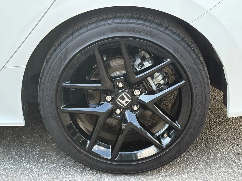 2025 Honda Civic Sport - Photo 8