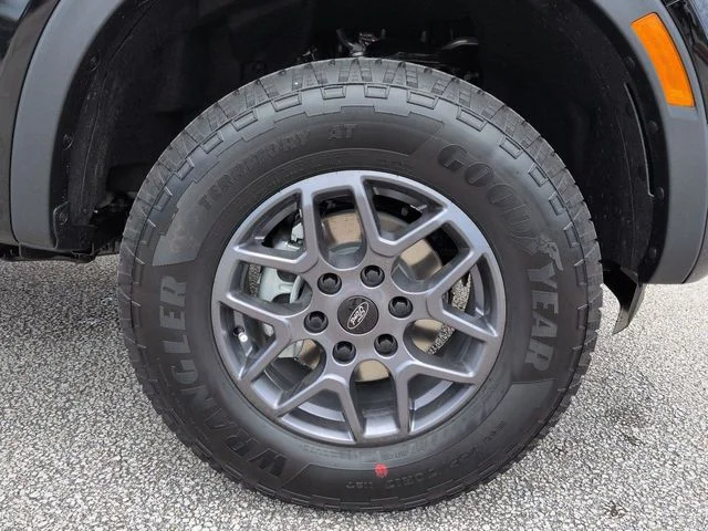 New 2026 Shadow Black Ford XLT image 11