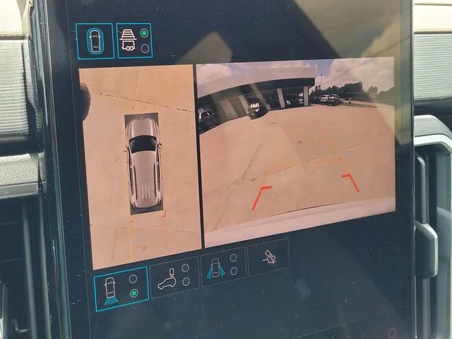 New 2026 Summit White GMC Elevation image 16