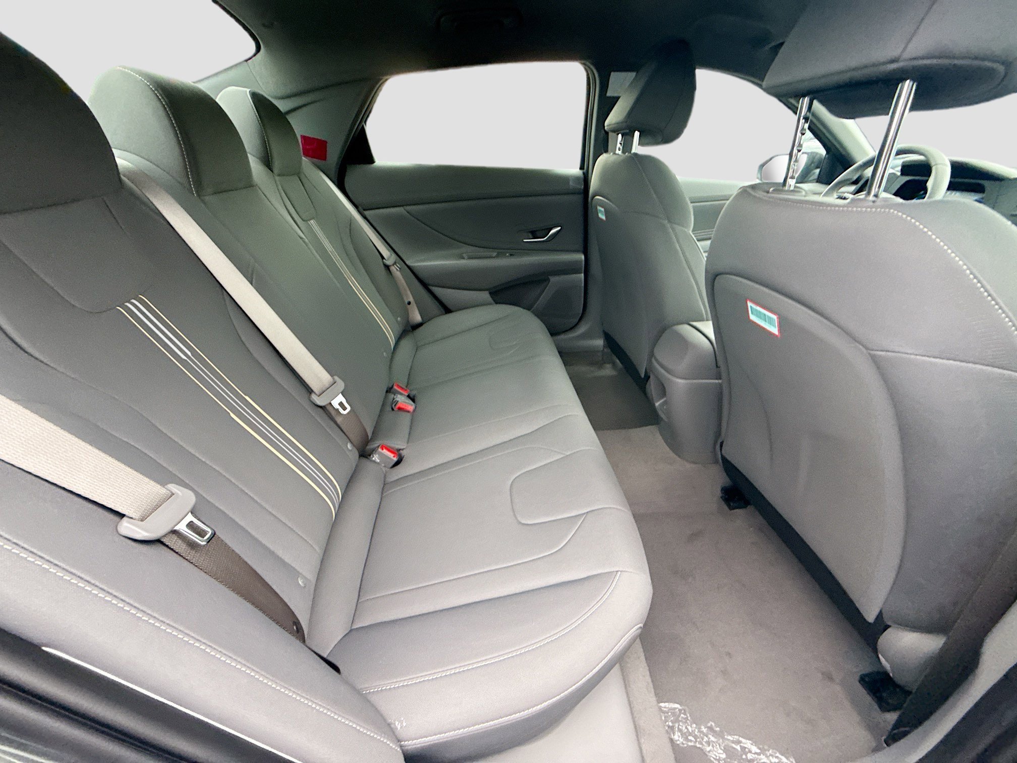 New 2026 Amazon Gray Hyundai SEL Sport image 43