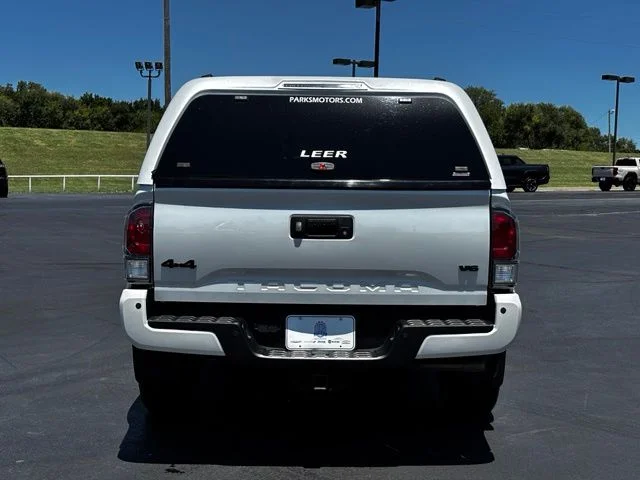 Used 2022 Beige Toyota Limited image 6