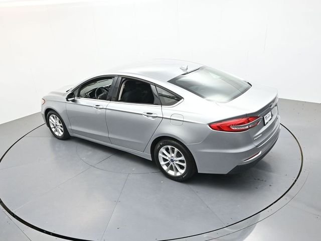 Used 2020 Silver Metallic Ford SE image 42