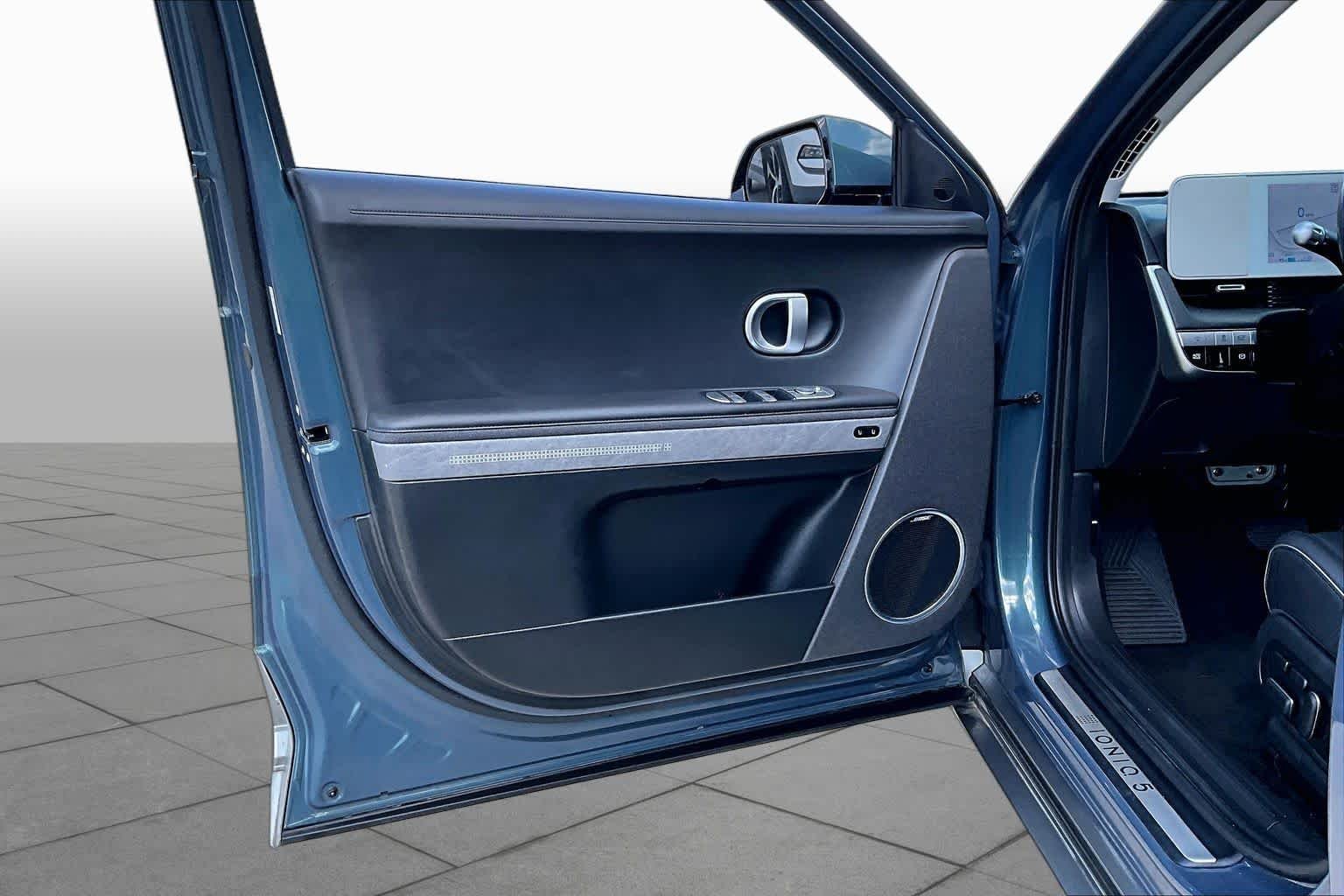 Used 2023 Digital Teal Hyundai Limited image 21