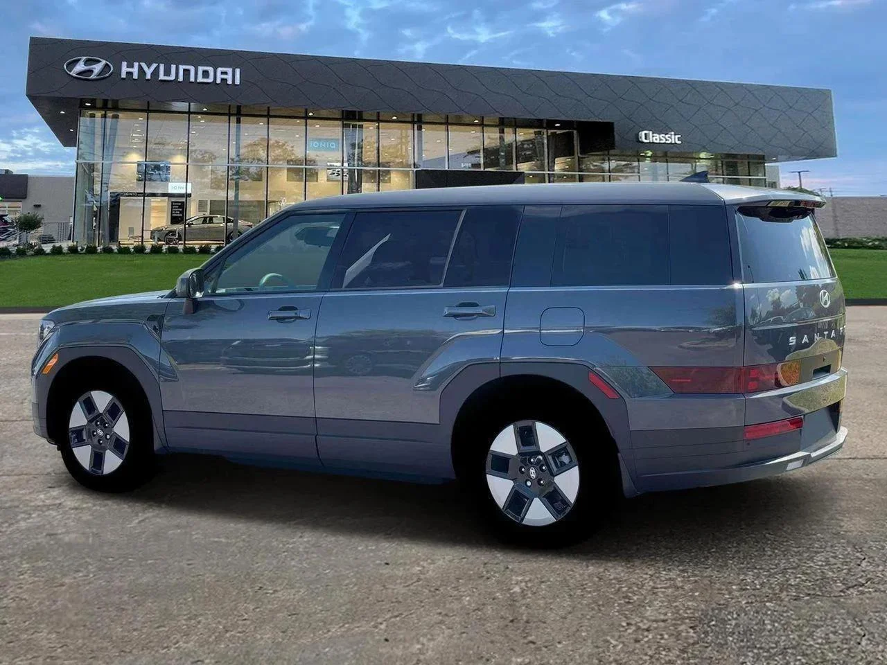 New 2026 Ecotronic Gray Metallic Hyundai SE image 4