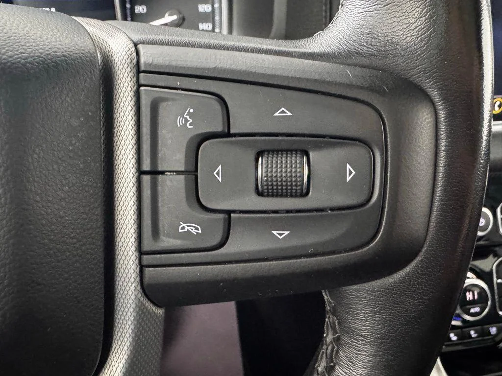 Used 2021 Onyx Black GMC Denali image 14