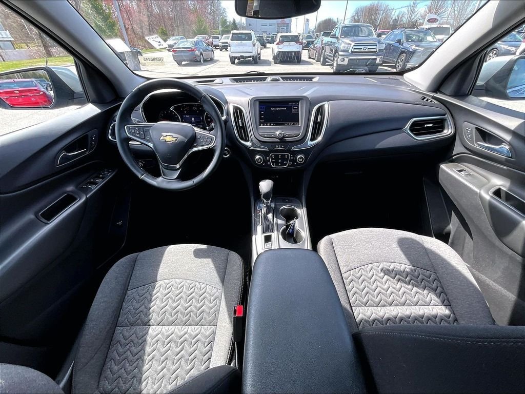 Used 2024 Gray Chevrolet LT image 21