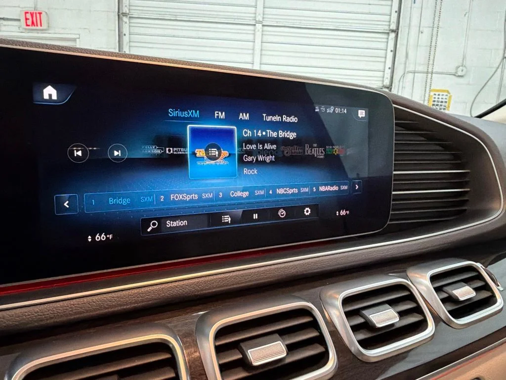 Certified Used 2020 Blue Mercedes-Benz GLE 350 image 19