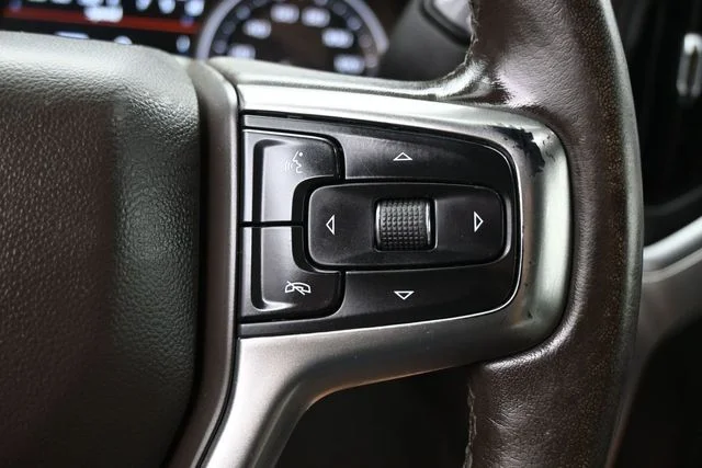 Used 2021 Gray Chevrolet LTZ image 22