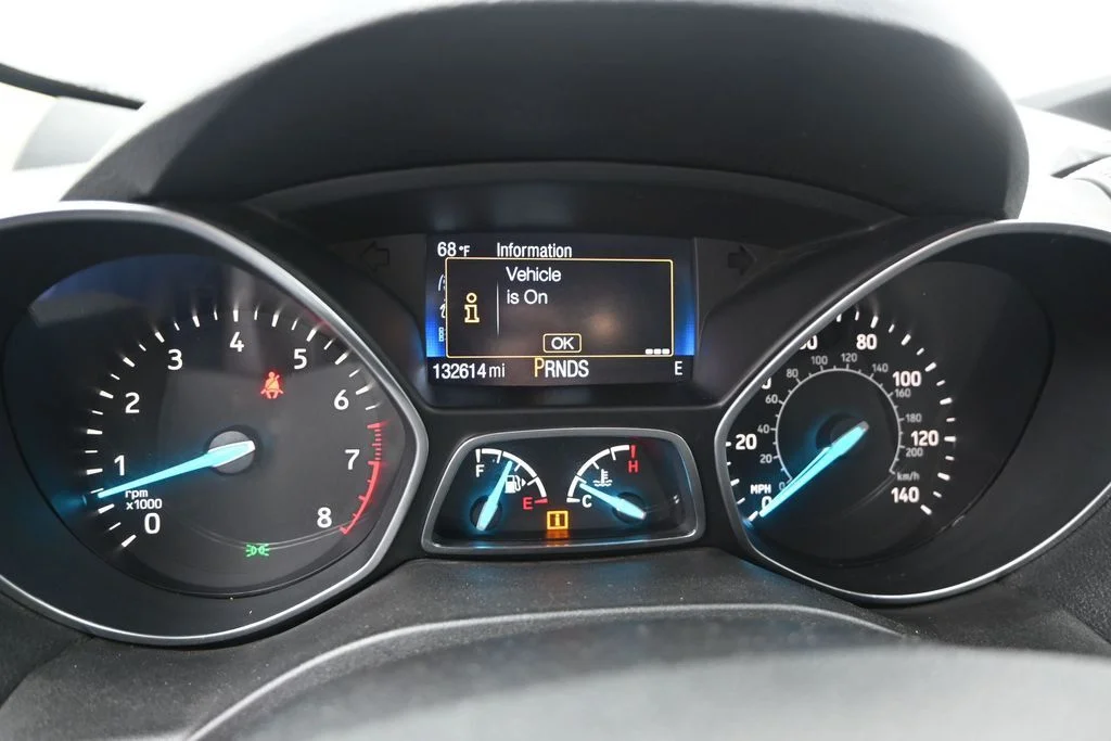Used 2019 Gray Ford S image 20