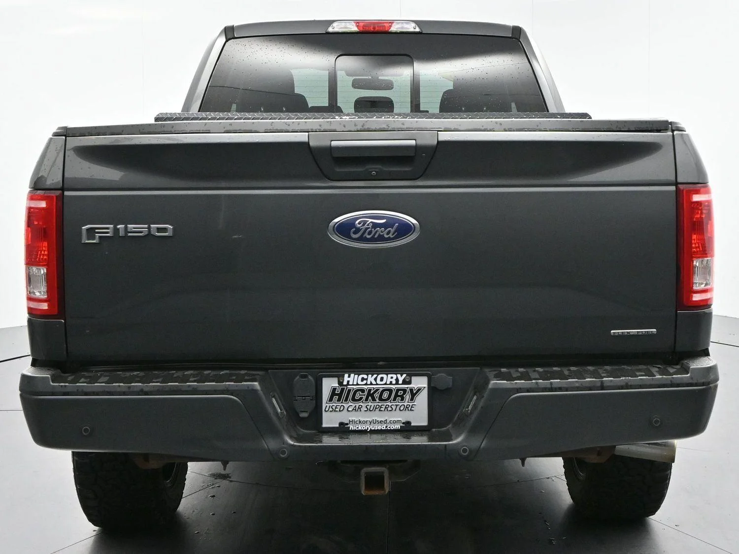 Used 2016 Magnetic Metallic Ford XLT image 6