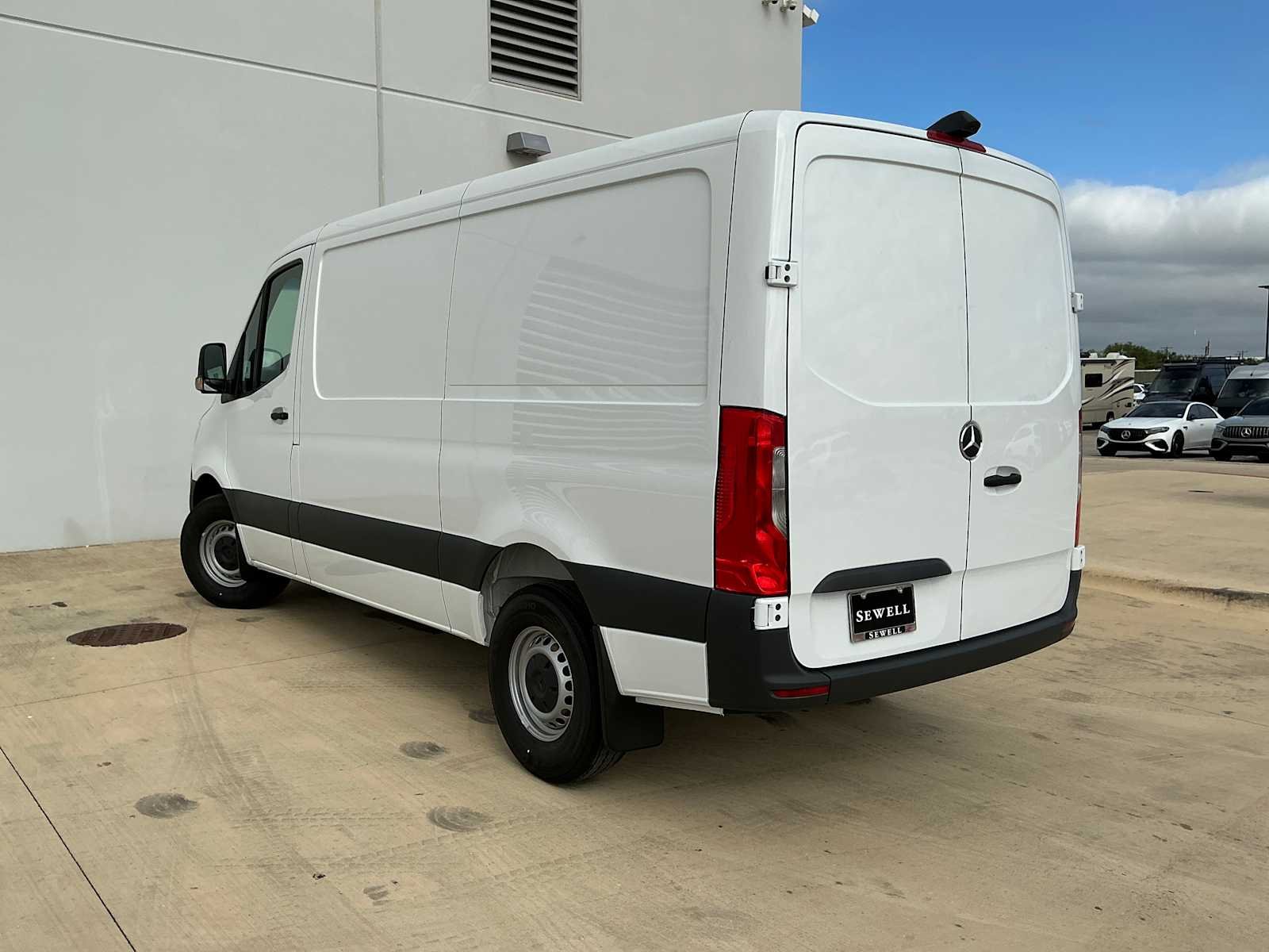 New 2026 Arctic White Mercedes-Benz Worker image 5