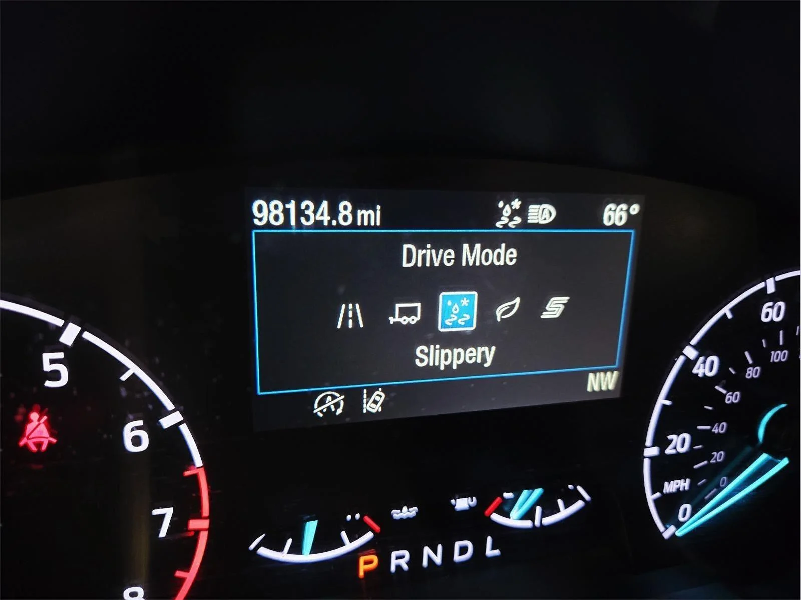 Used 2022 Oxford White Ford XL image 28