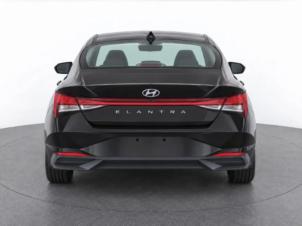 Used 2023 Black Hyundai SEL image 6
