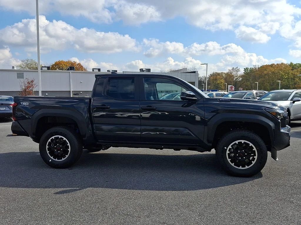 New 2025  Toyota TRD Off Road image 4
