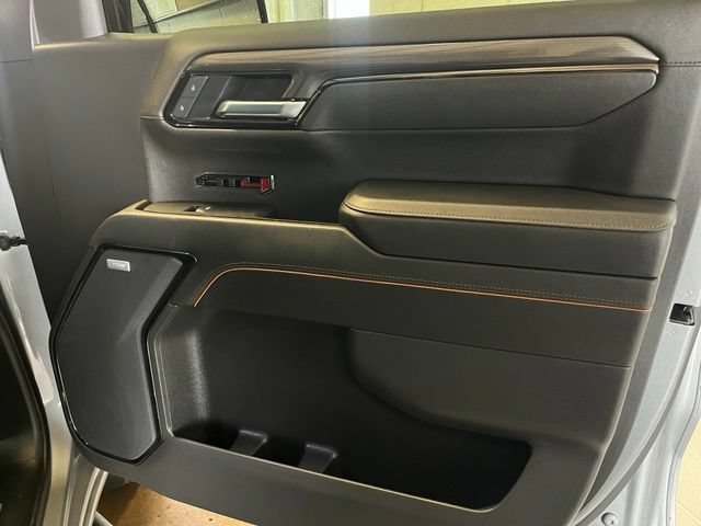Used 2025 Sterling Metallic GMC AT4 image 28