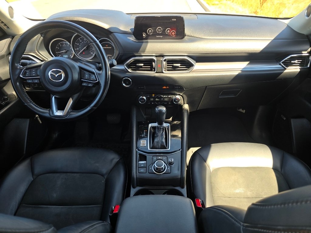 Used 2018 Snowflake White Pearl Mica Mazda Touring image 27