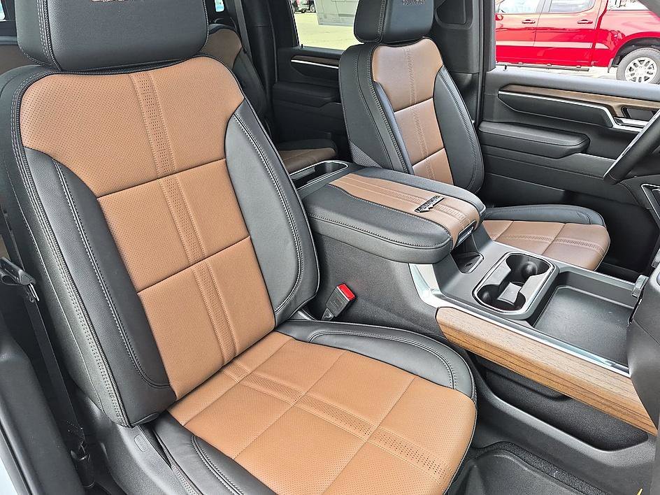 2026 Chevrolet Silverado 2500 HD High Country - Photo 35