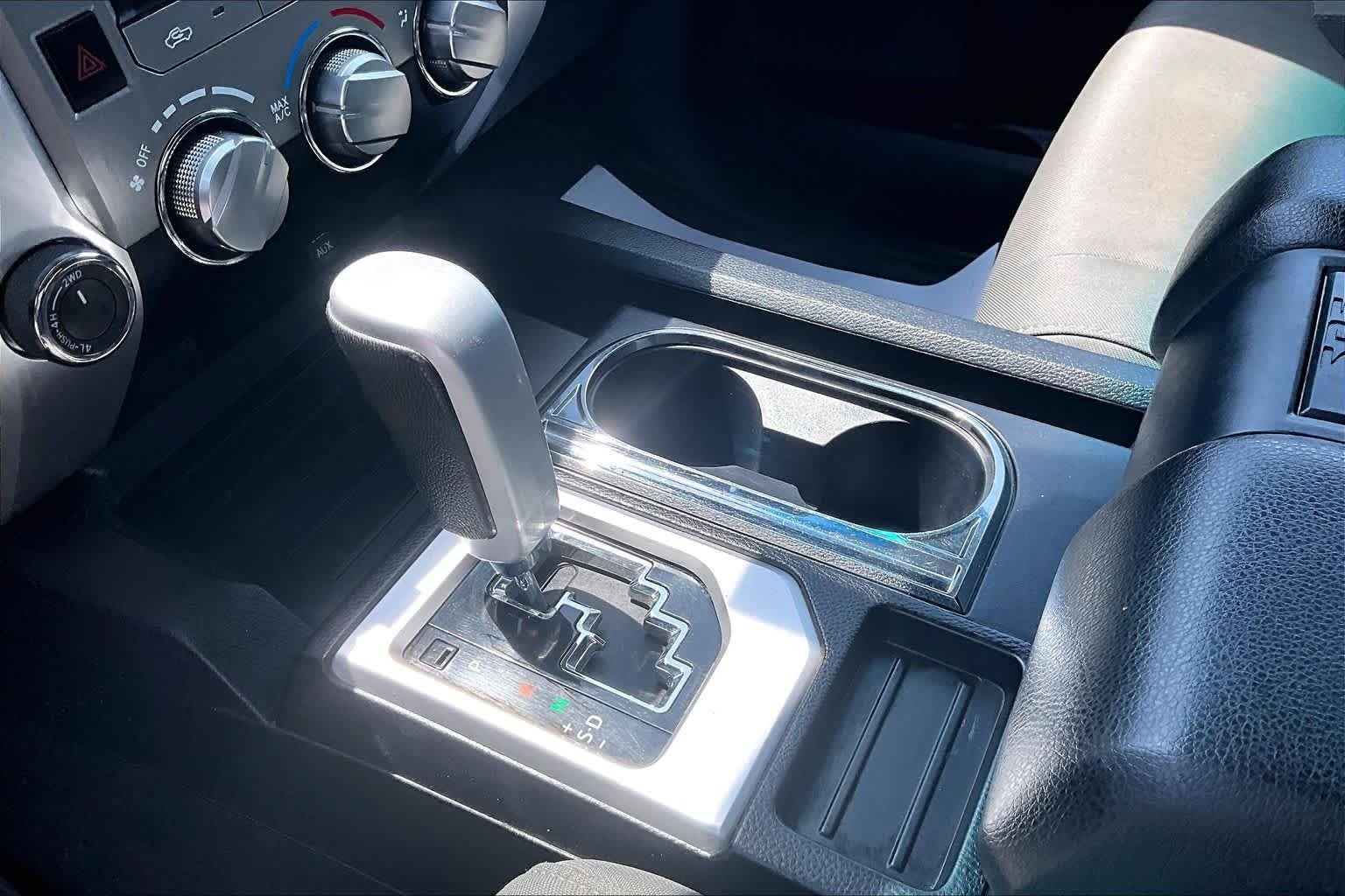 Used 2017 Super White Toyota SR5 image 16