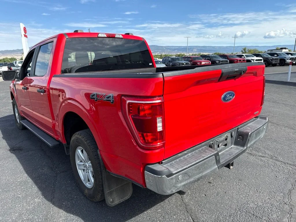 Used 2022 Race Red Ford XLT image 12
