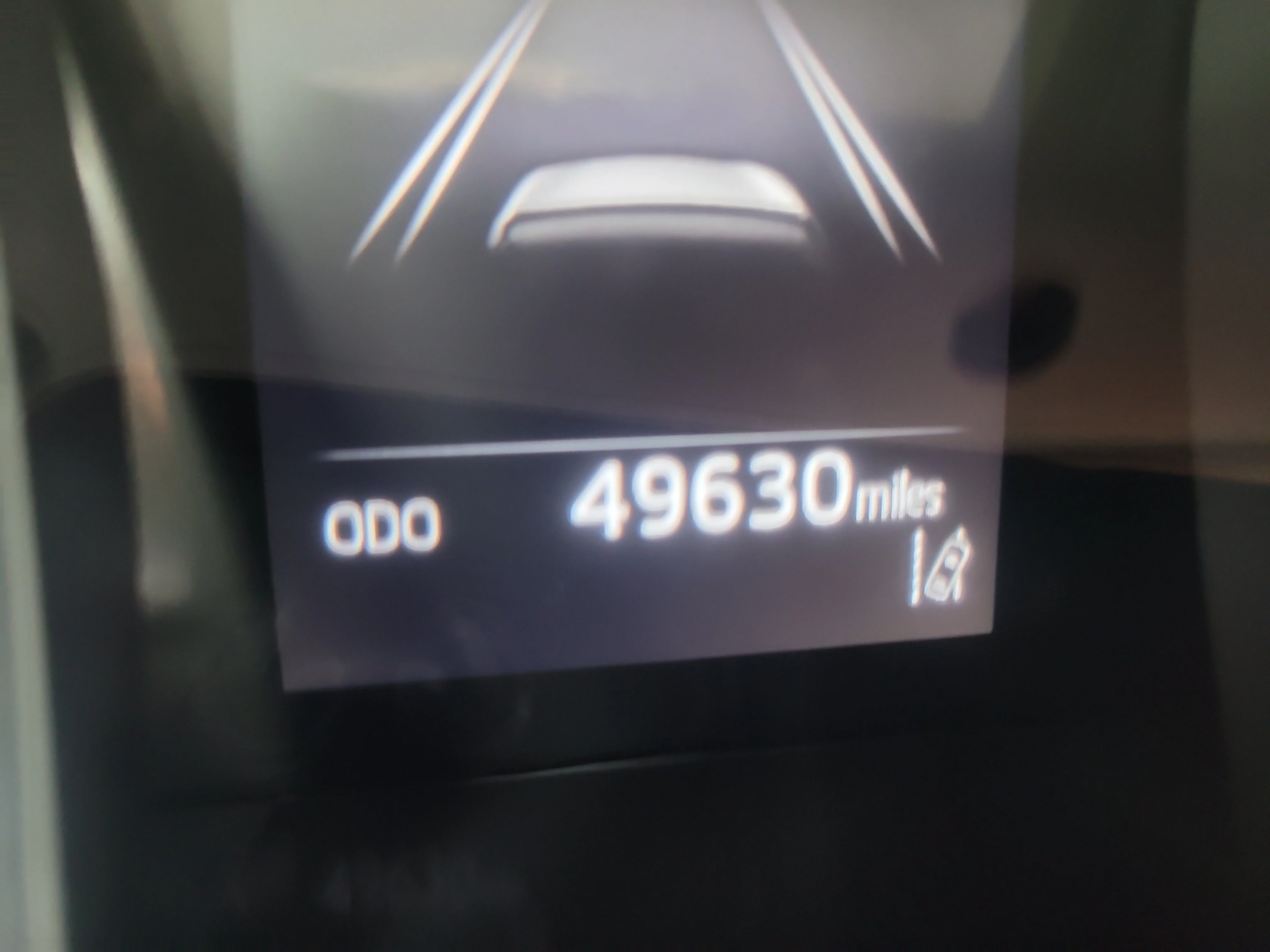 Used 2024 Predawn Gray Mica Toyota LE image 31