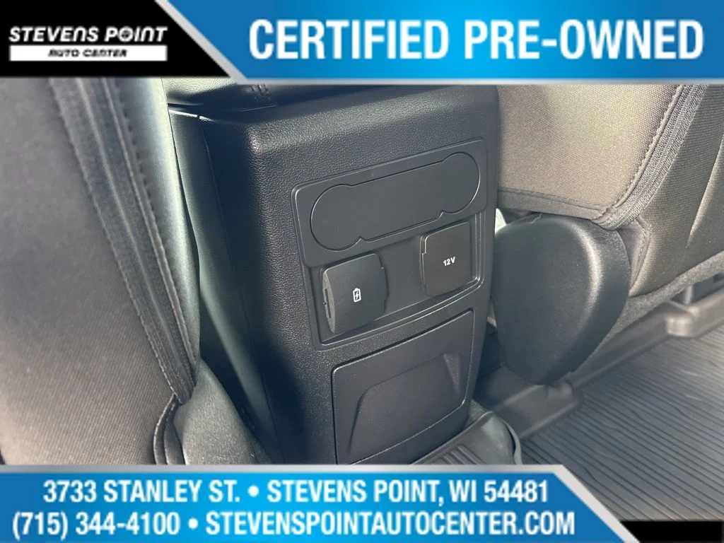 Used 2024 Forged Green Metallic Ford XLT image 26