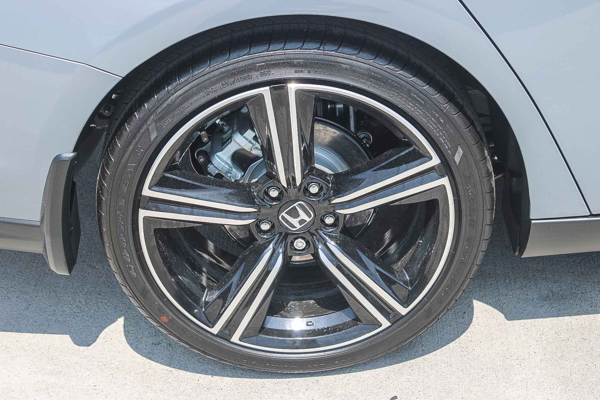 New 2026 Urban Gray Pearl Honda Sport image 11