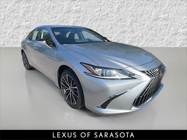 2025 Lexus ES