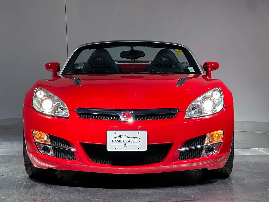 Used 2007 Red Saturn Base image 19
