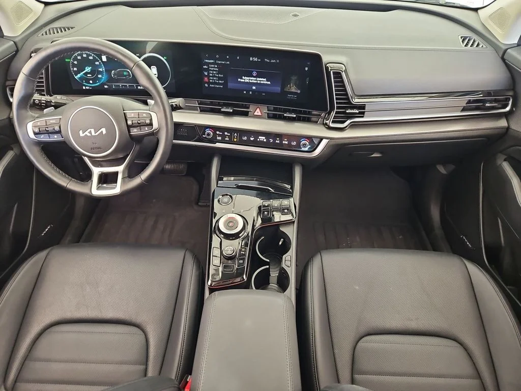 Used 2025 Snow White Pearl Kia SX-Prestige image 22
