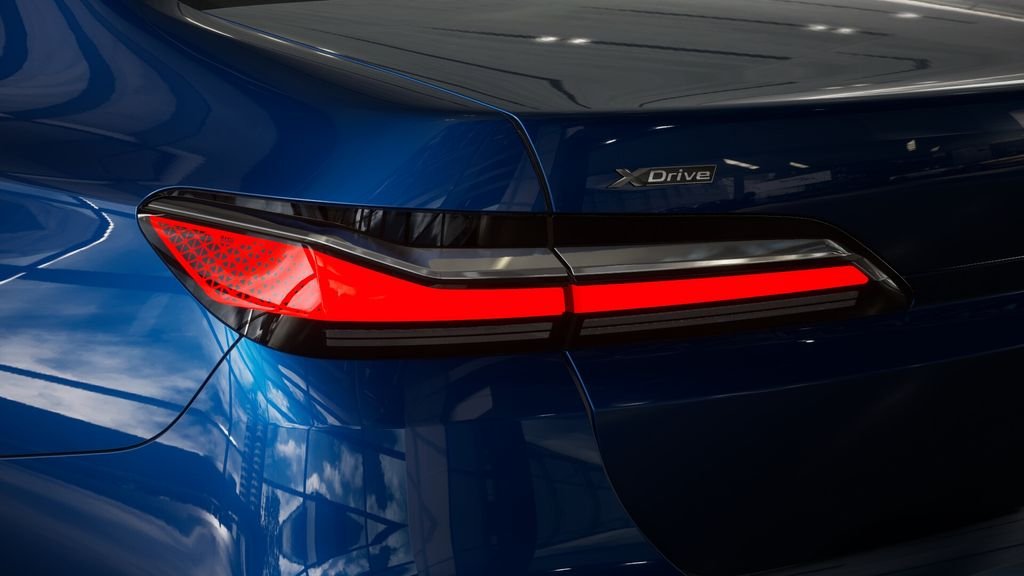 2026 BMW 7 Series 750e - Photo 34